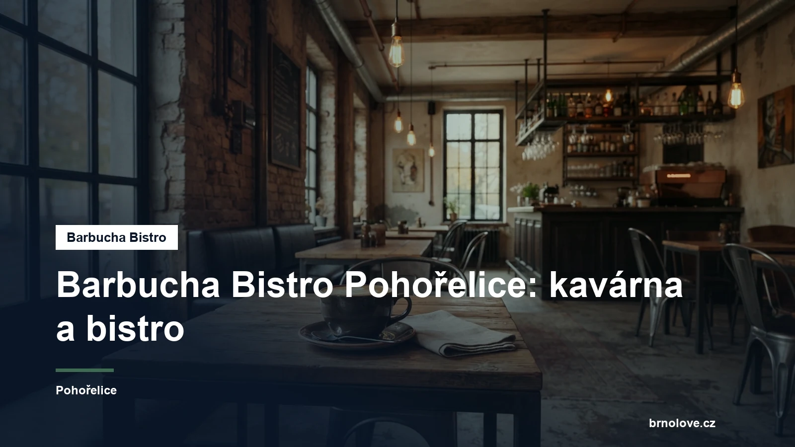 Šálek kávy na stole v bistru