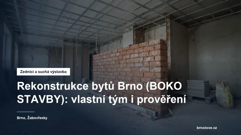 Vybouraný panelový byt v průběhu rekonstrukce, nově vyzděná příčka, rozdělaný sádrokartonový podhled a hladítko opřené o stěnu