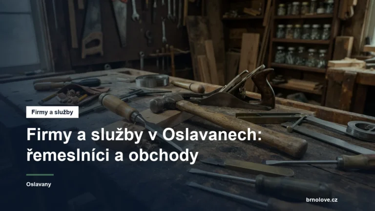 Řemeslné nářadí na pracovním stole