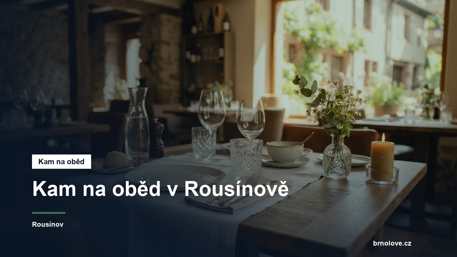 Prostřený stůl v restauraci