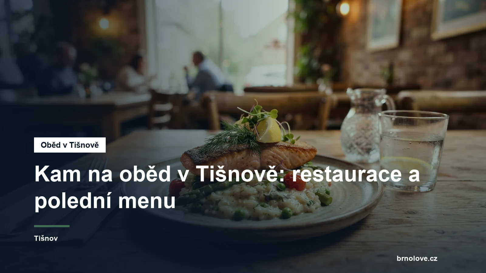 Talíř s obědovým menu na stole restaurace