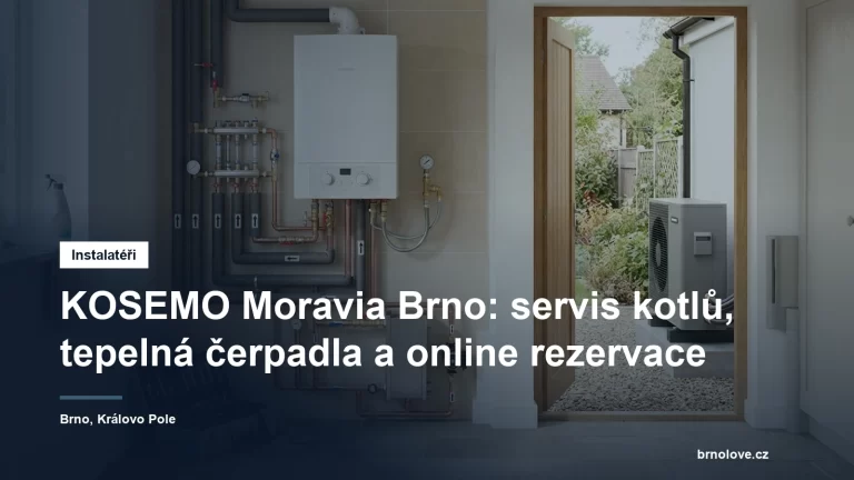 Nástěnný plynový kondenzační kotel a venkovní jednotka tepelného čerpadla v technické místnosti rodinného domu