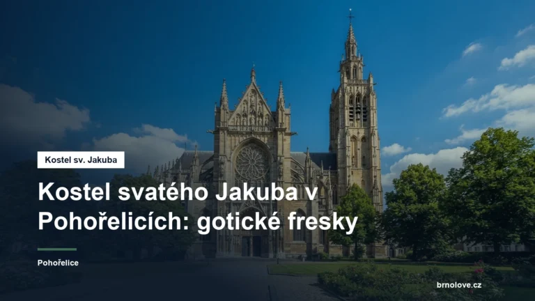 Gotický kostel s věží