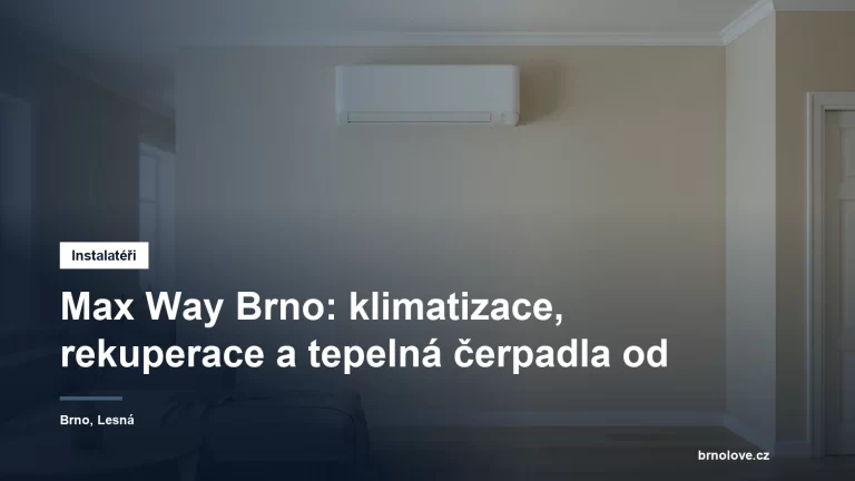 Vnitřní nástěnná klimatizační jednotka nad oknem obývacího pokoje