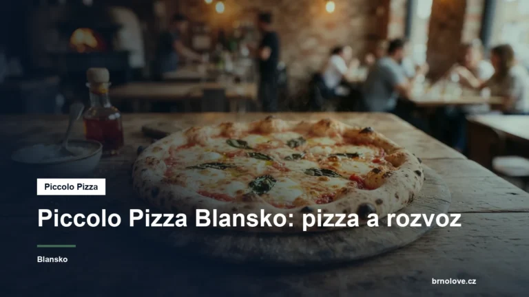 Pizza na stole v pizzerii