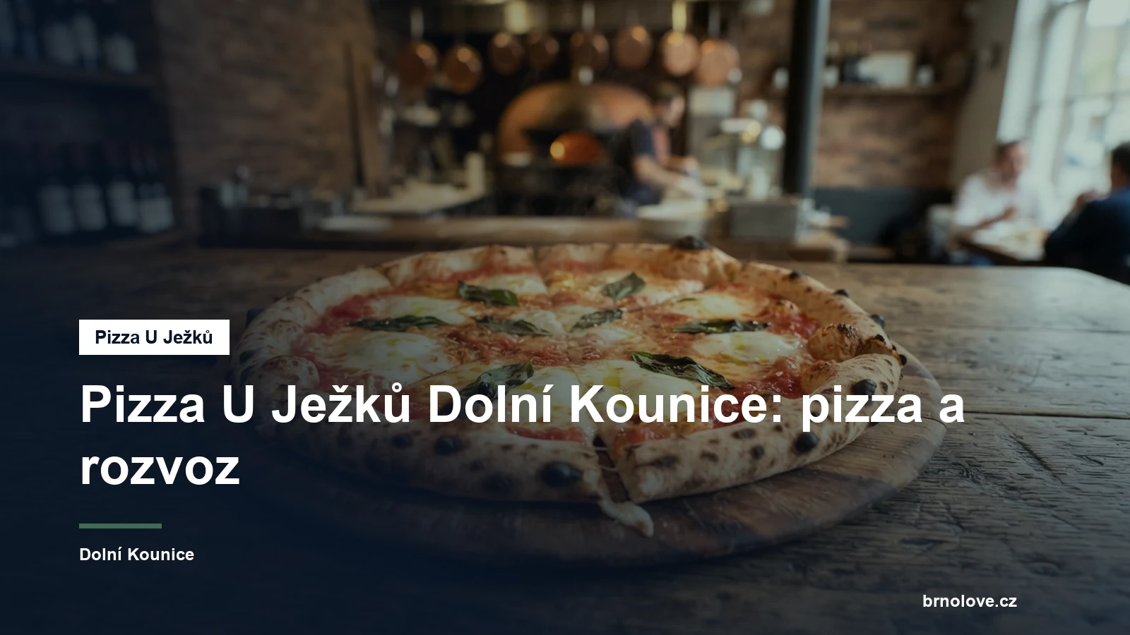 Pizza na stole v pizzerii
