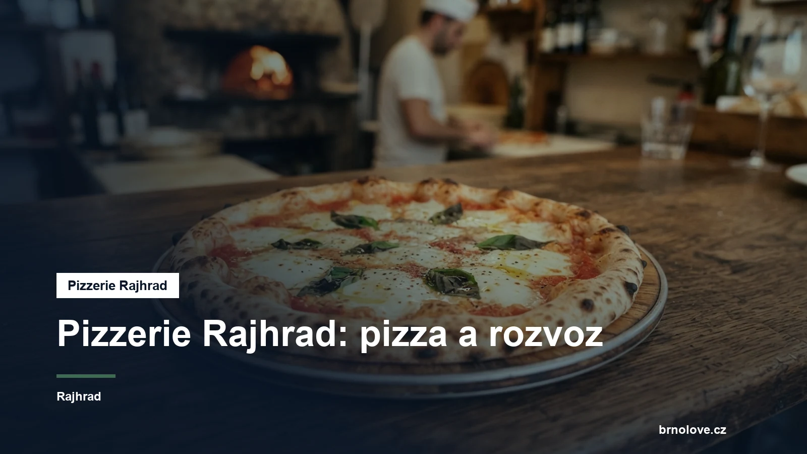 Pizza na stole v pizzerii