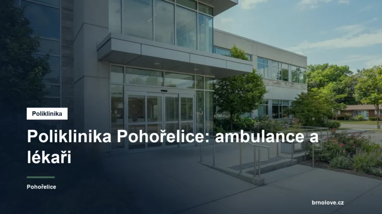Budova polikliniky ve městě