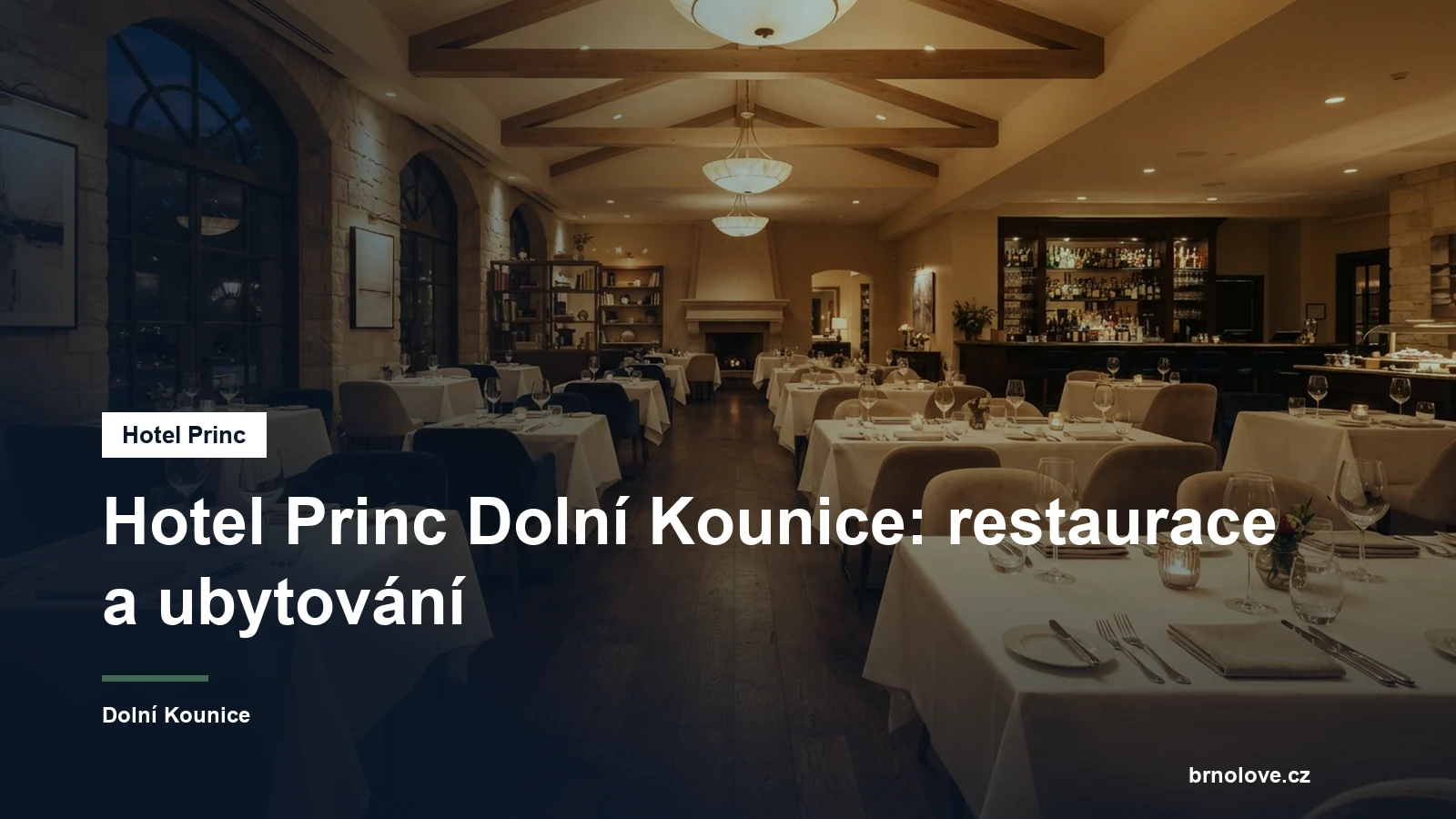 Prostřený stůl v hotelové restauraci