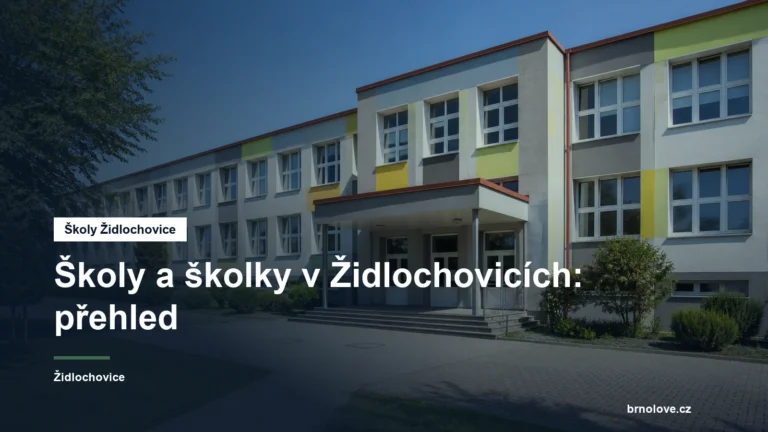 Budova školy ve městě