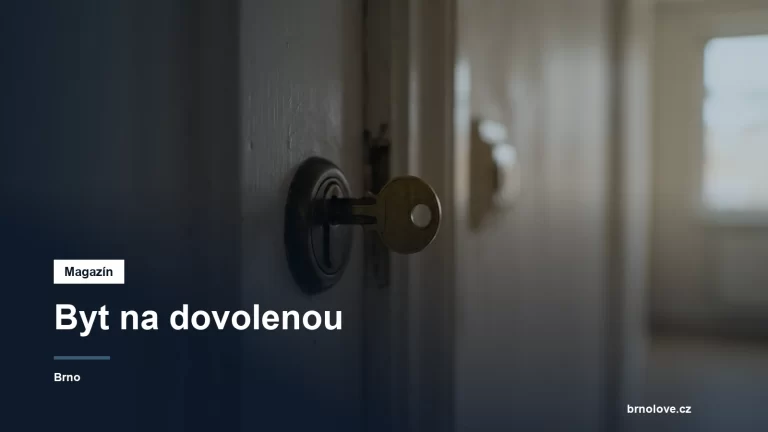 Klíč v zámku bytových dveří