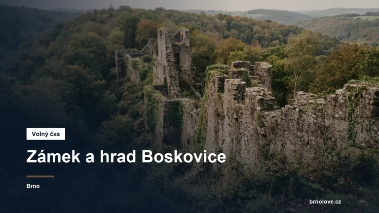 Zřícenina hradu nad městem
