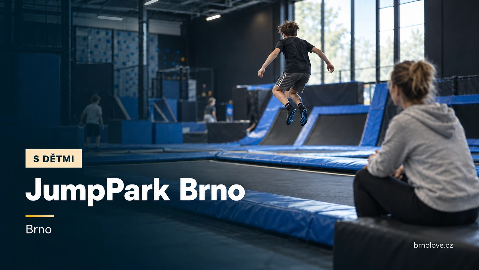 Ilustrační scéna v trampolínové hale – JumpPark Brno